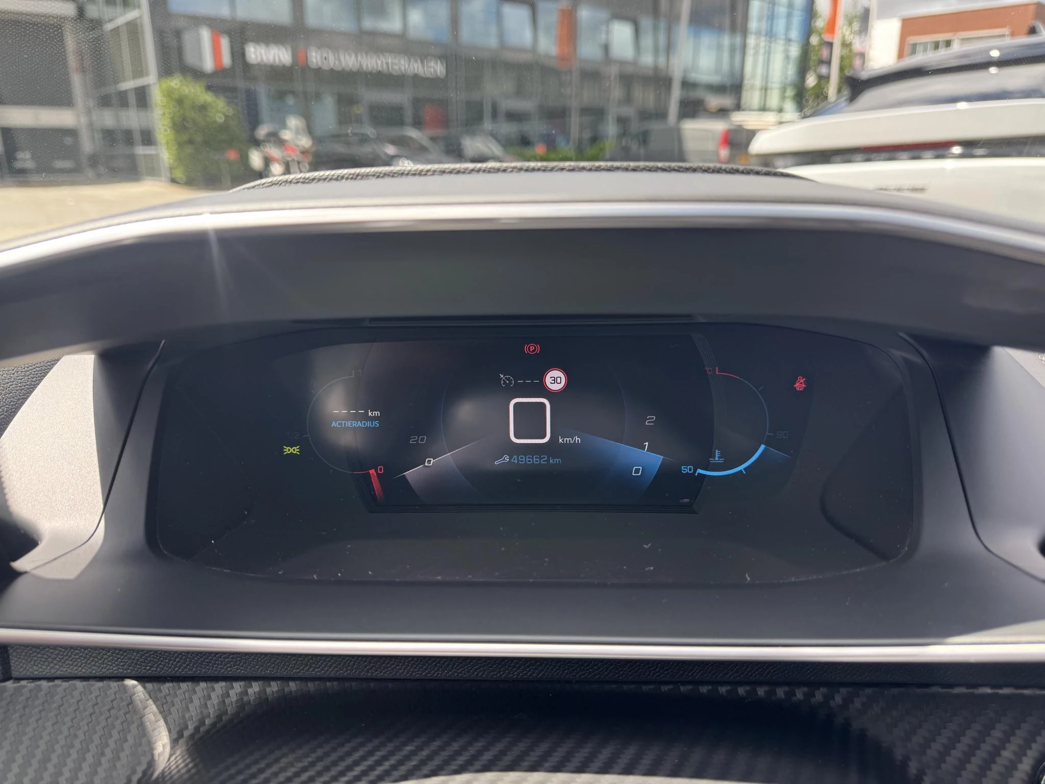 Peugeot-208-image-19