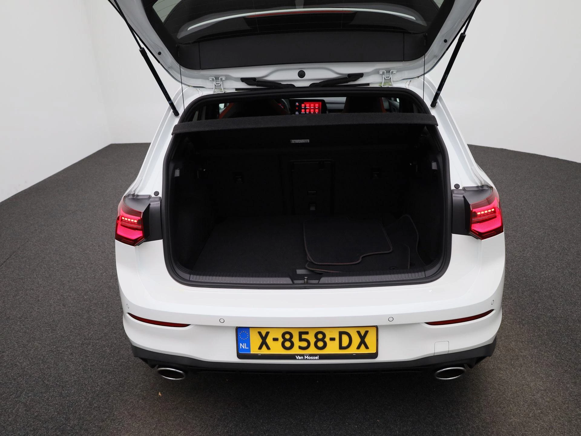 Volkswagen Golf 2.0 TSI GTI Clubsport 301 PK|