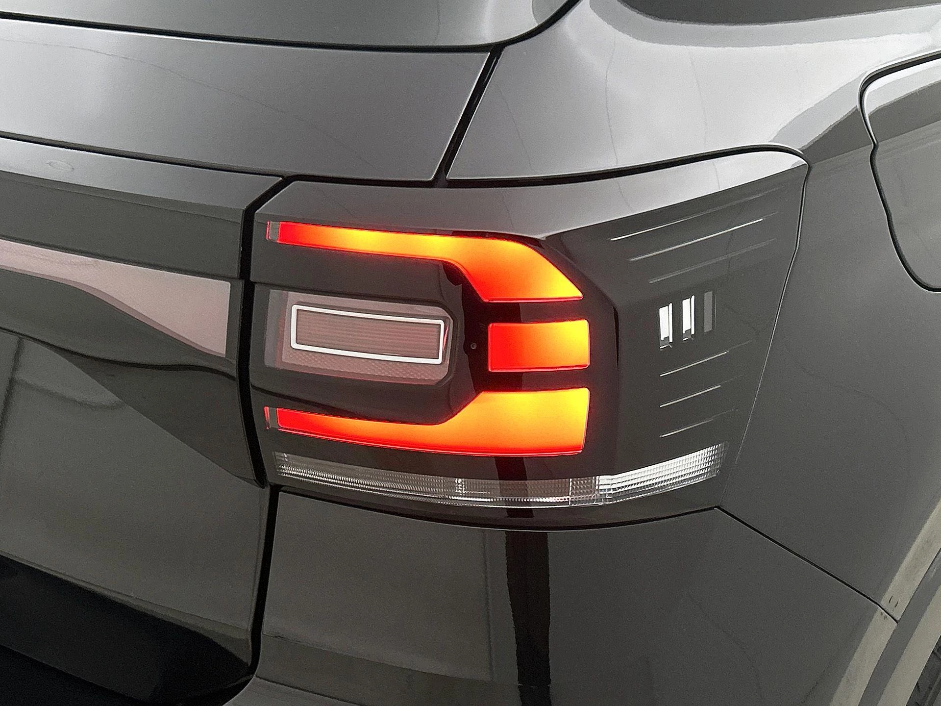 Volkswagen-T-Cross-image-14