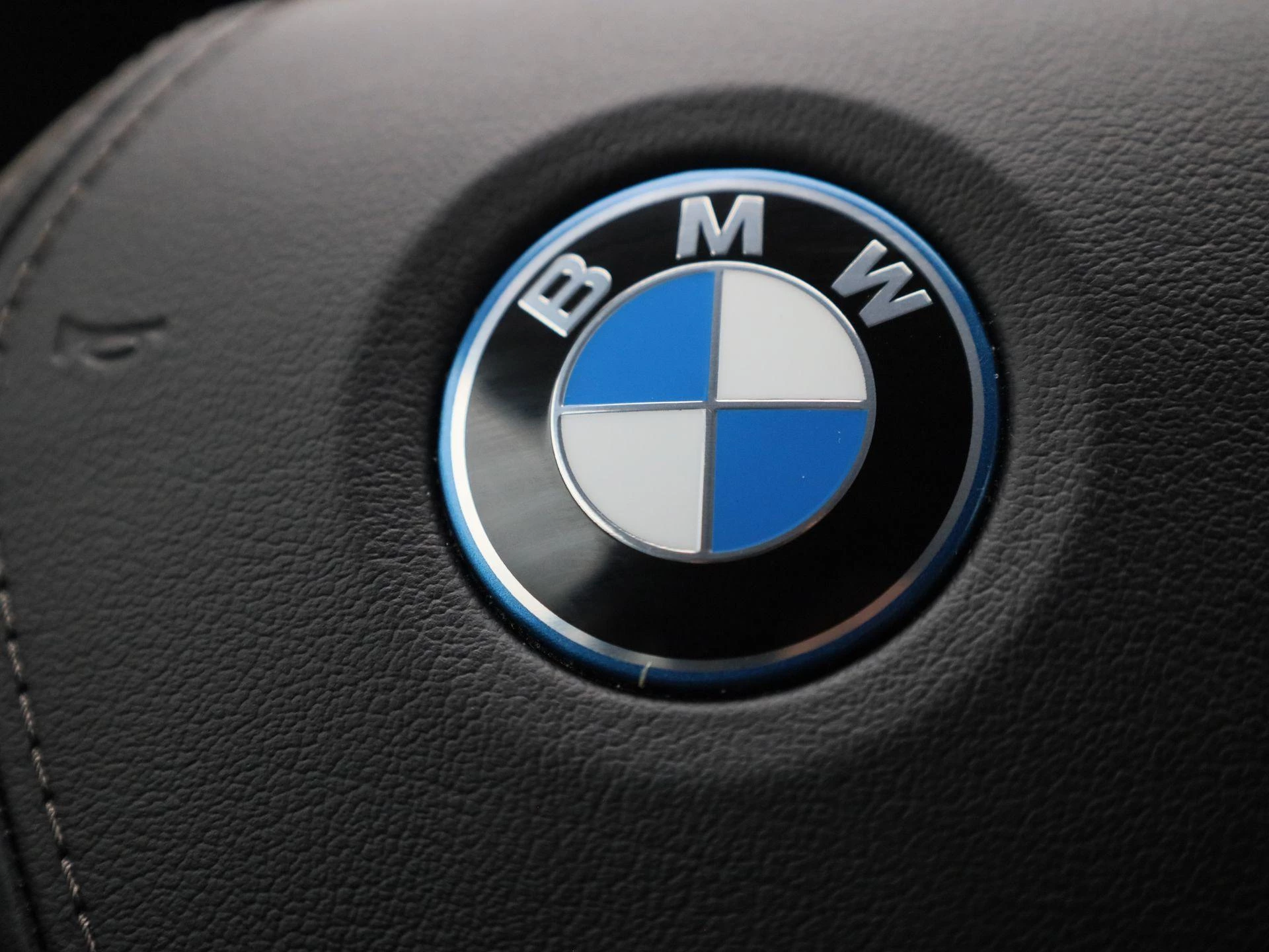 BMW-5 Serie-image-31