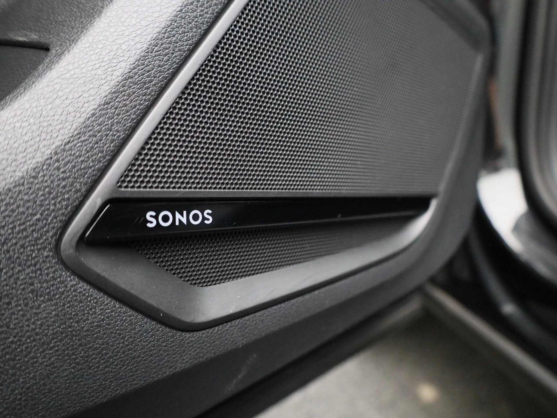 Audi Q2 30 TFSI S Edition