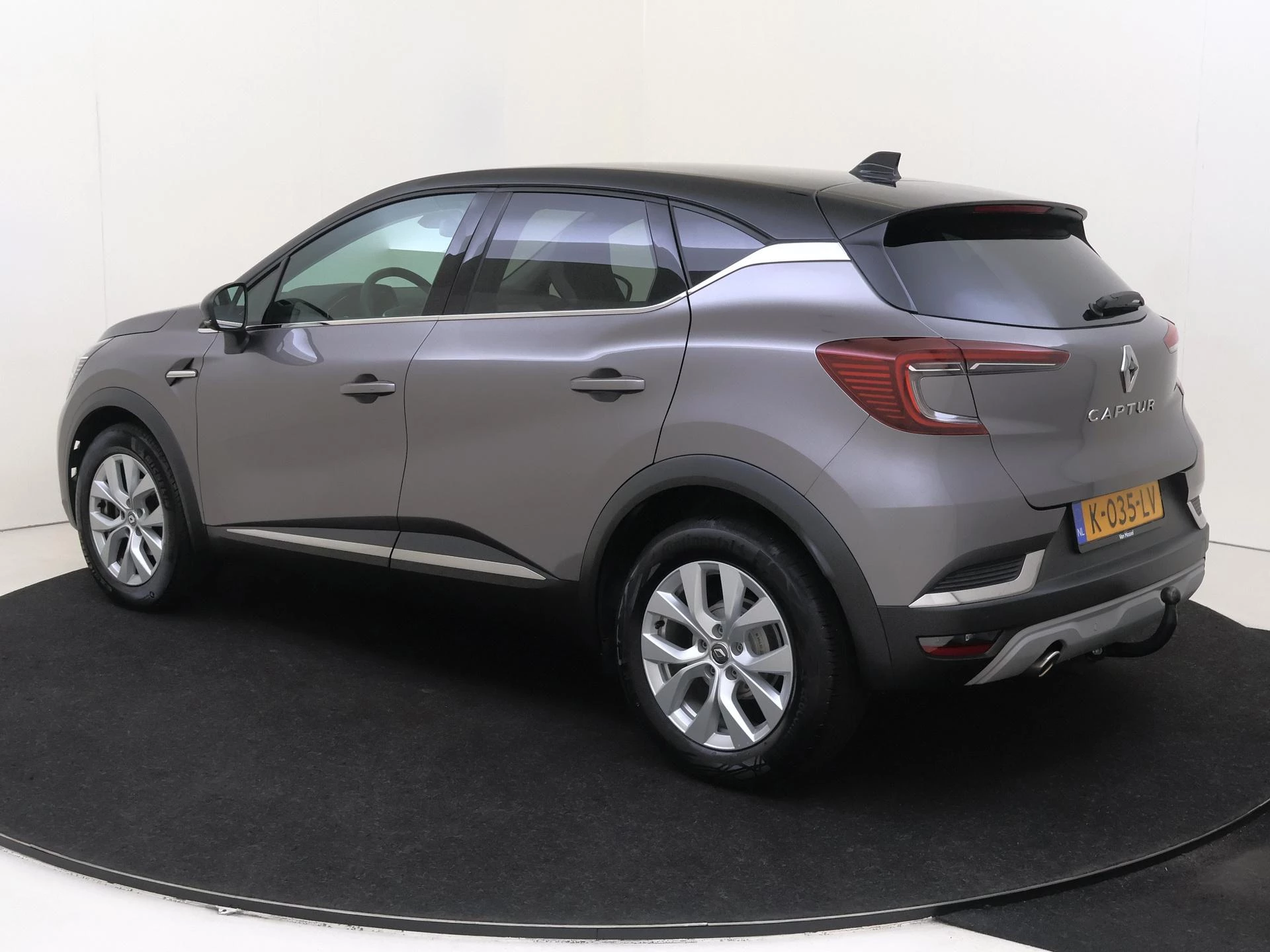 Renault-Captur-image-6
