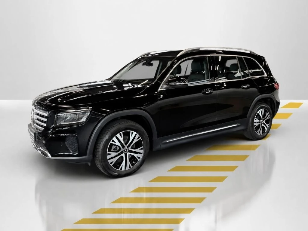 Mercedes-Benz-GLB 200 d-image-3