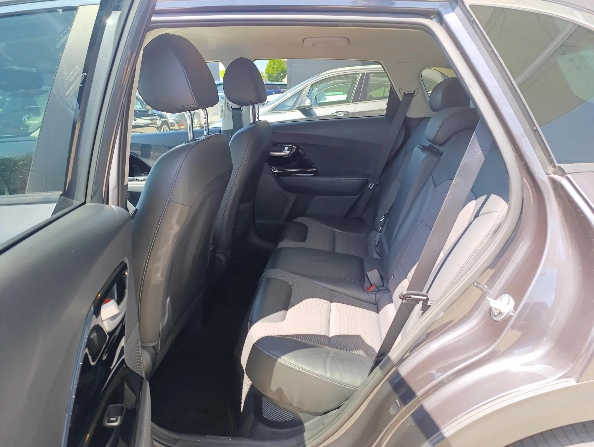 Kia-Niro-image-11