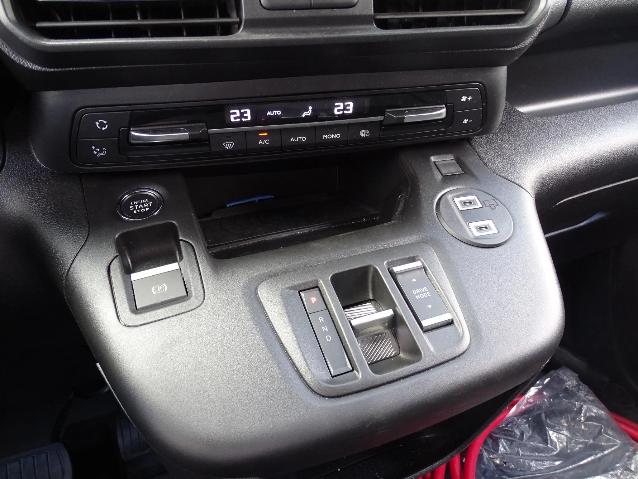 Opel-Combo-e-image-19