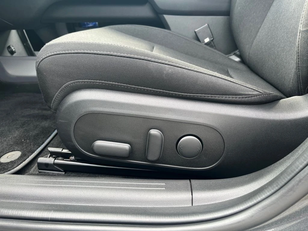 Hyundai-IONIQ 6-image-8