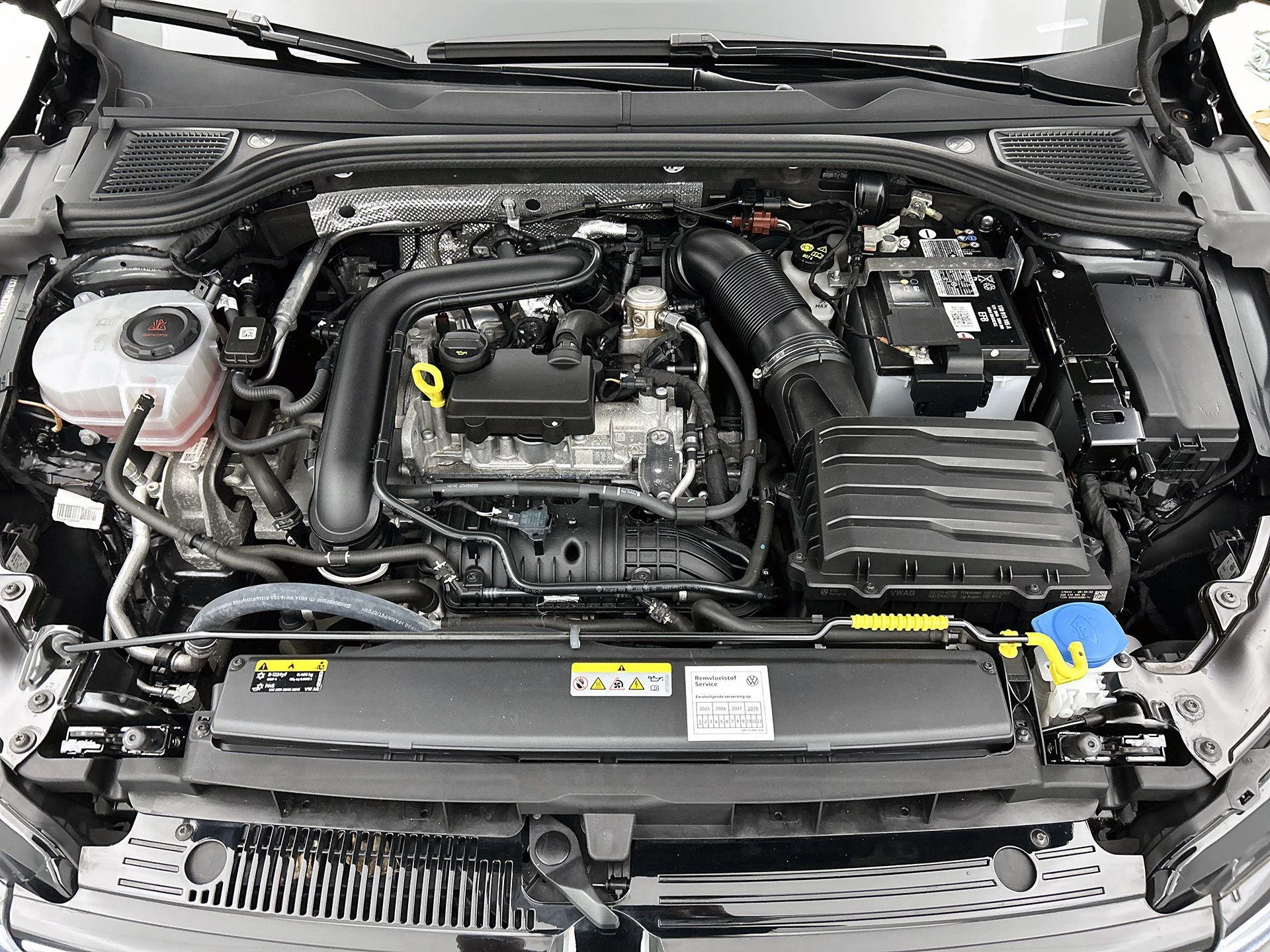Volkswagen Golf 1.0 TSI Life Business