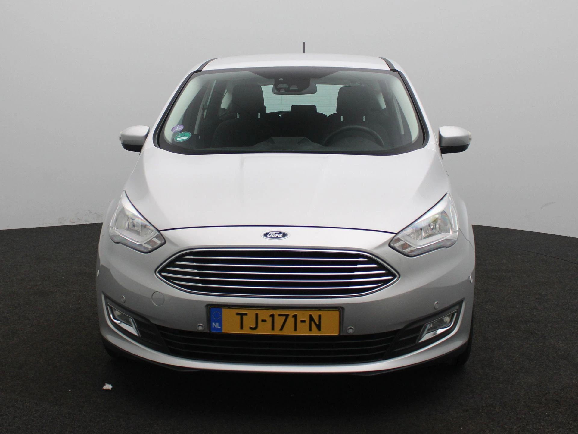 Ford-C-MAX-image-3