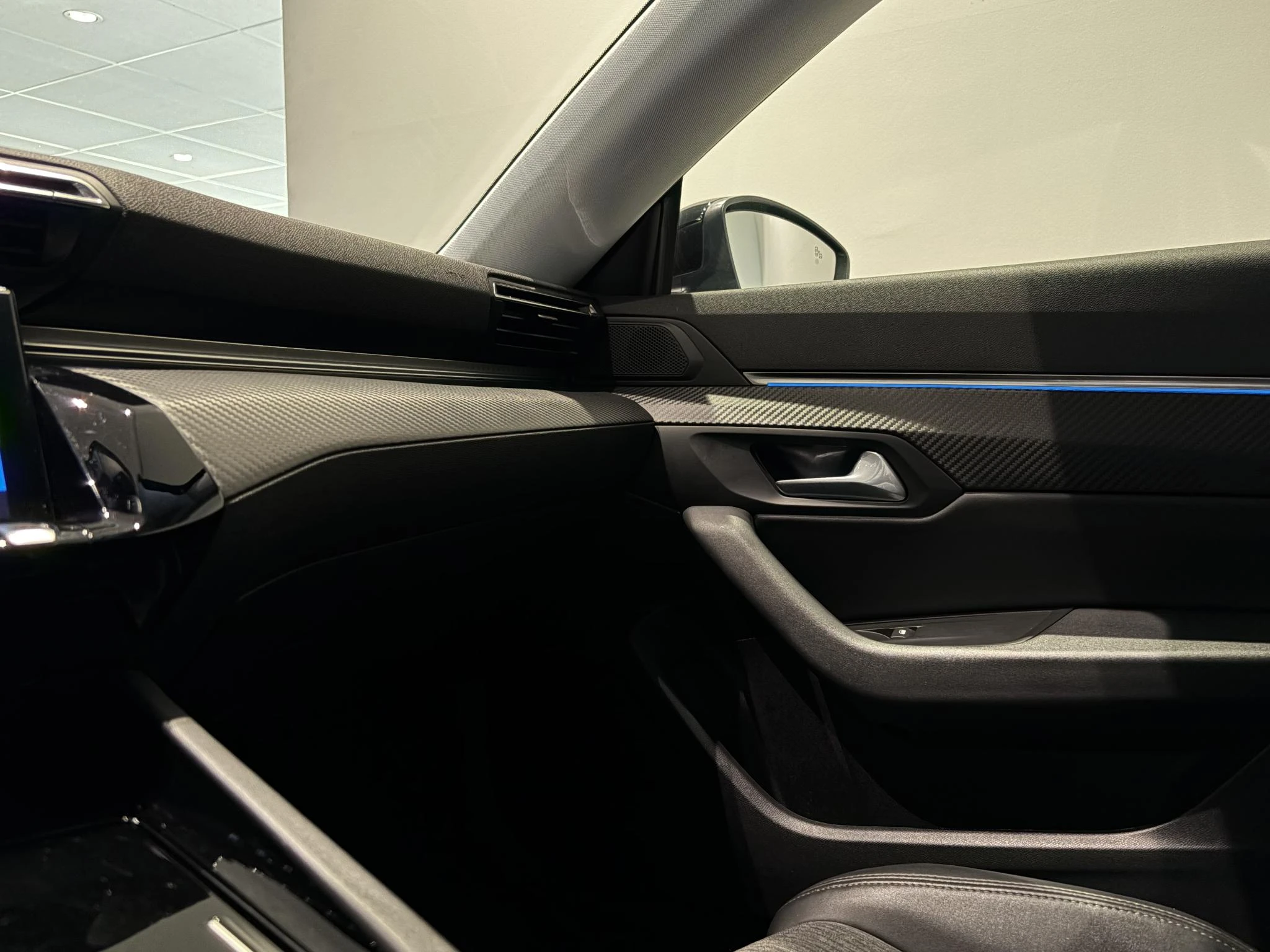 Peugeot-508-image-16