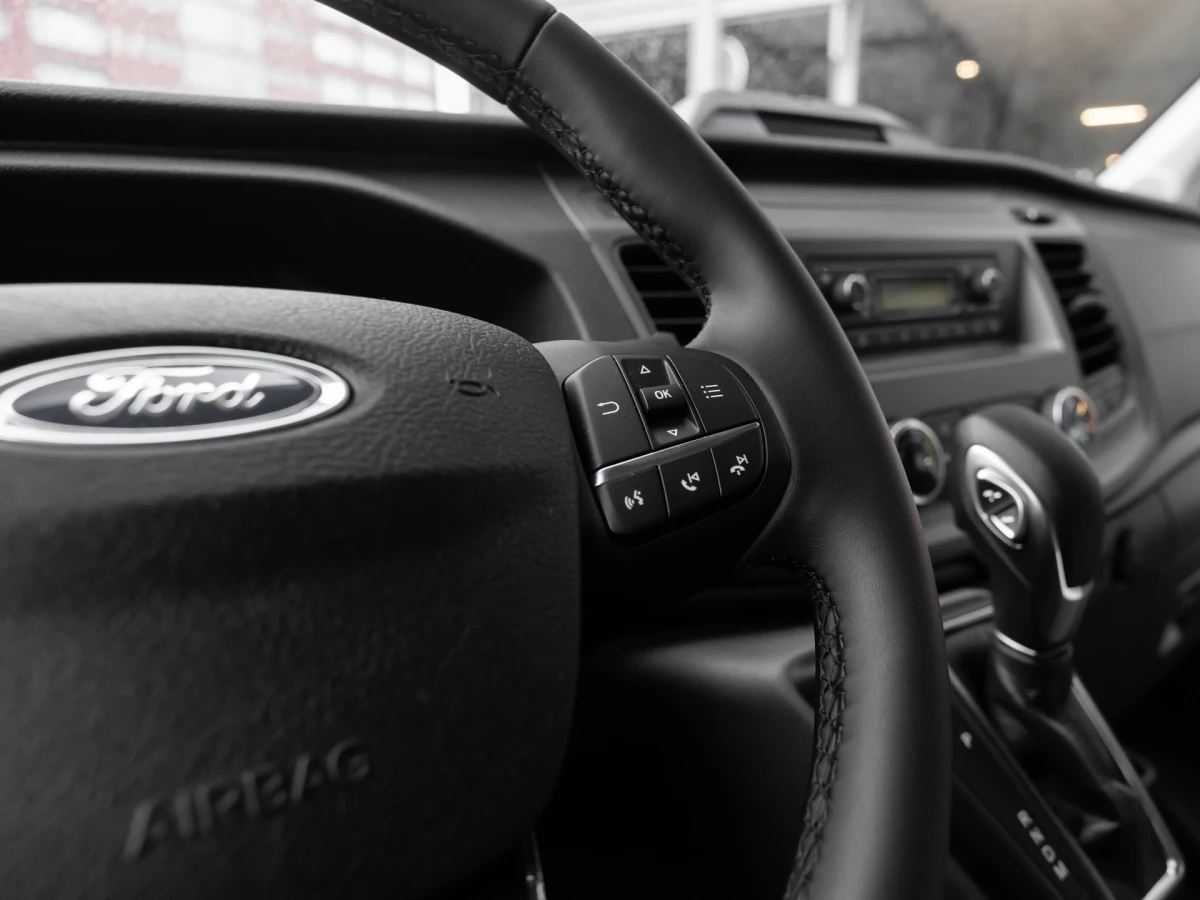 Ford-Transit-image-16
