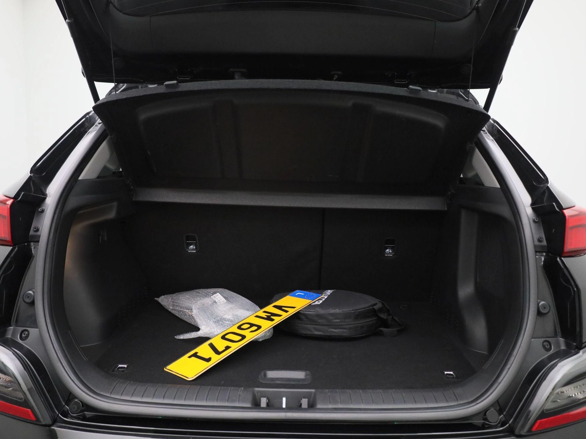 Hyundai-Kona-image-14