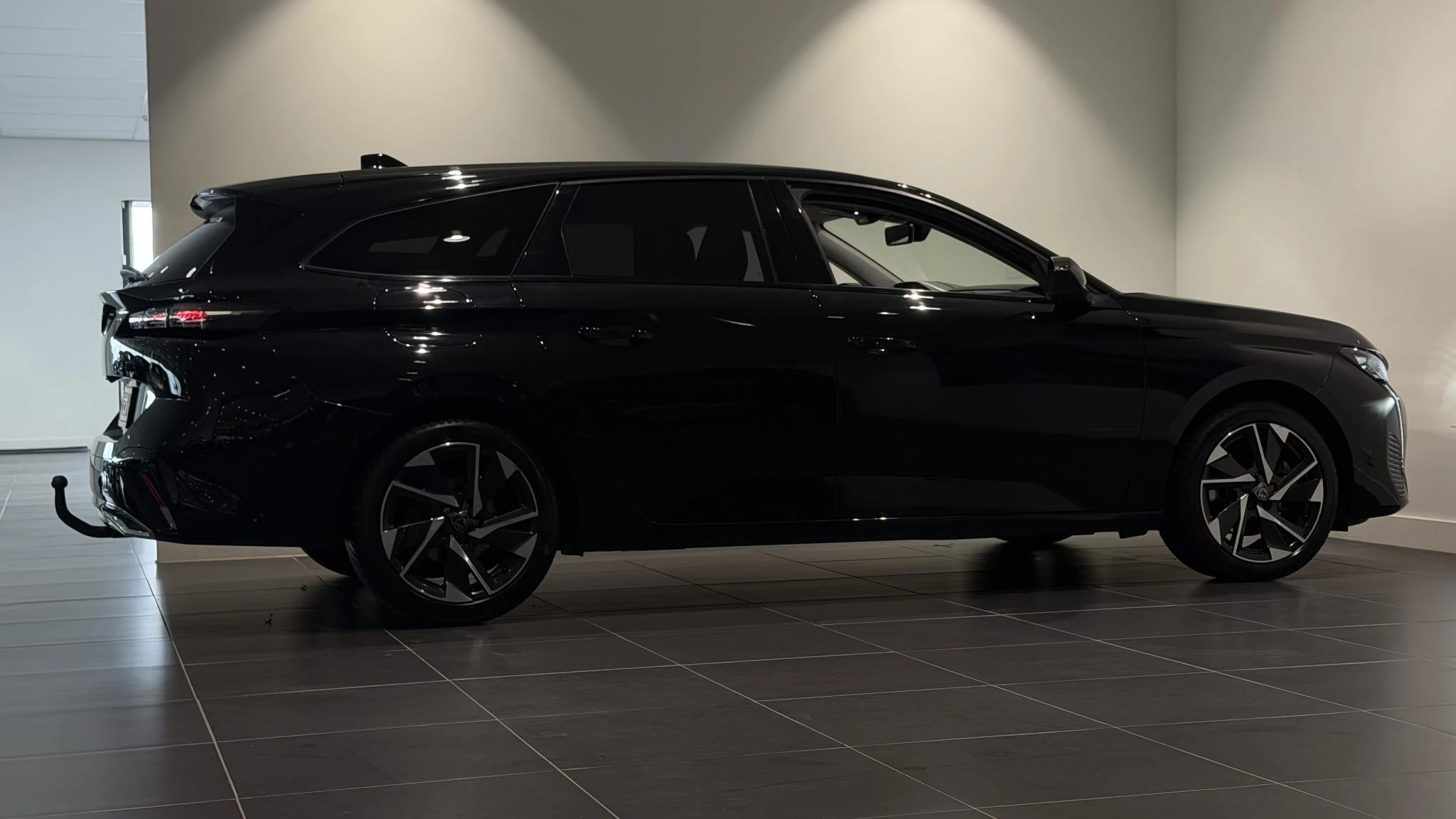 Peugeot-308-image-13