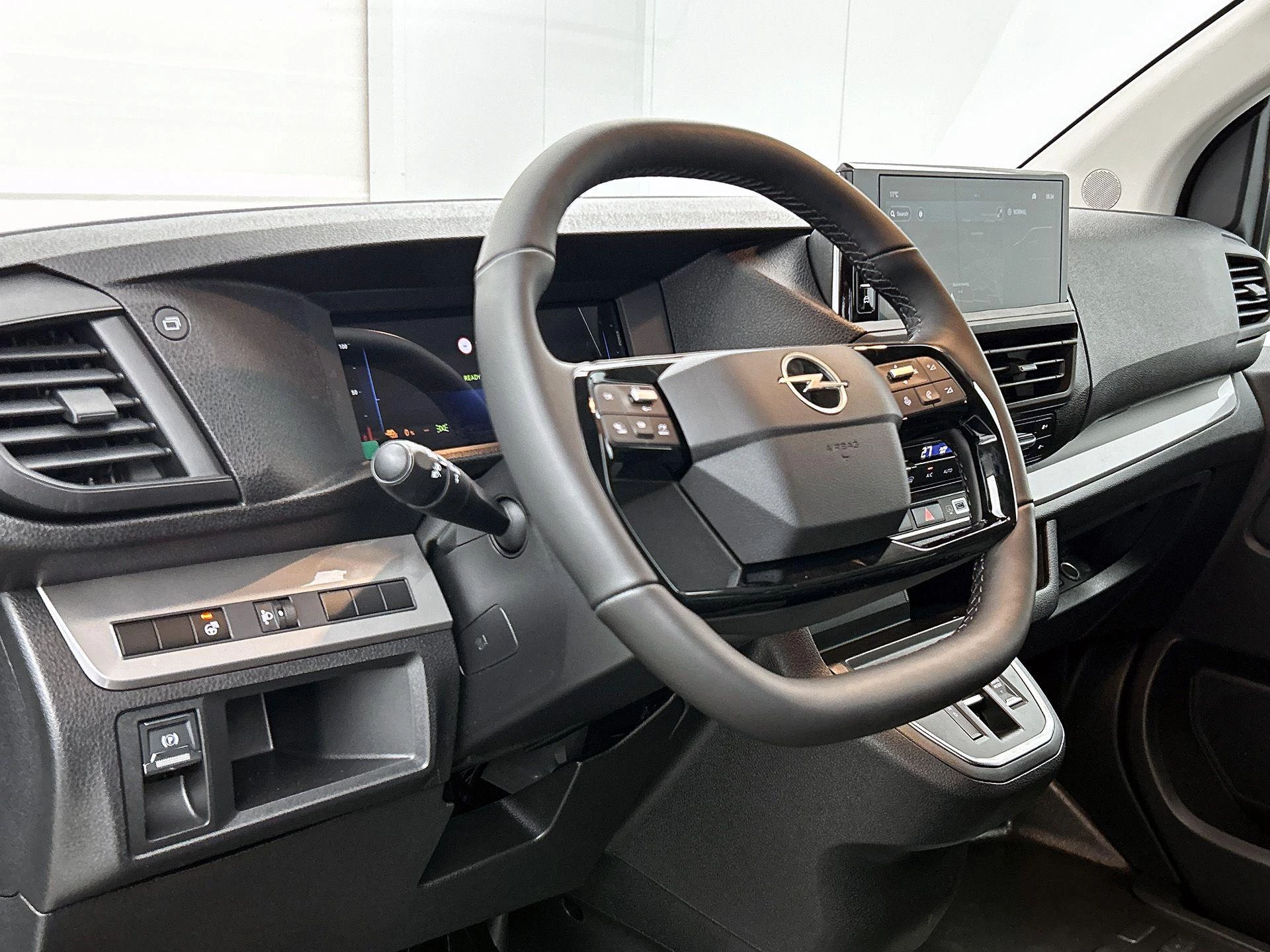 Opel-Vivaro-e-image-27