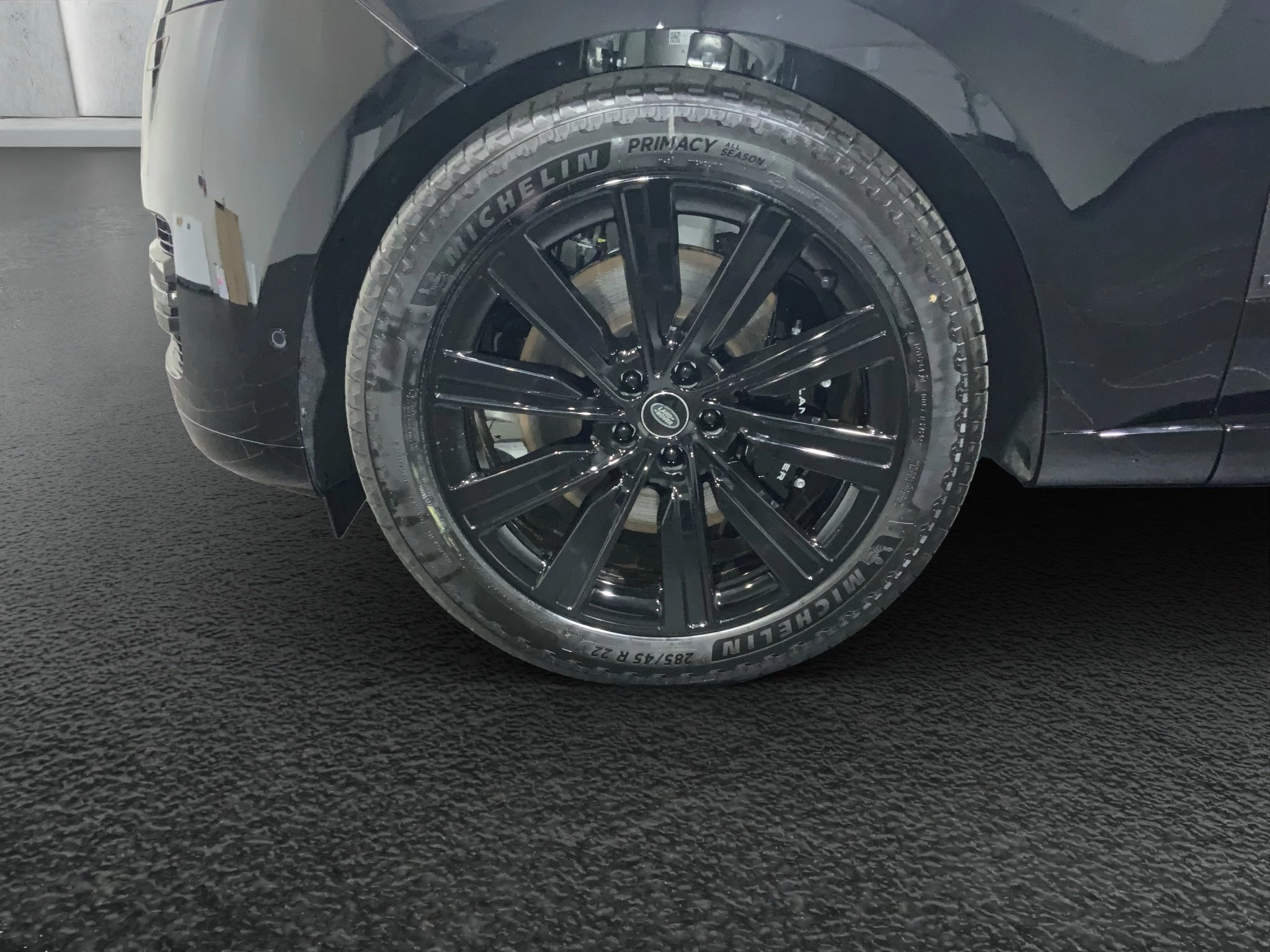 Land Rover-Range Rover-image-5