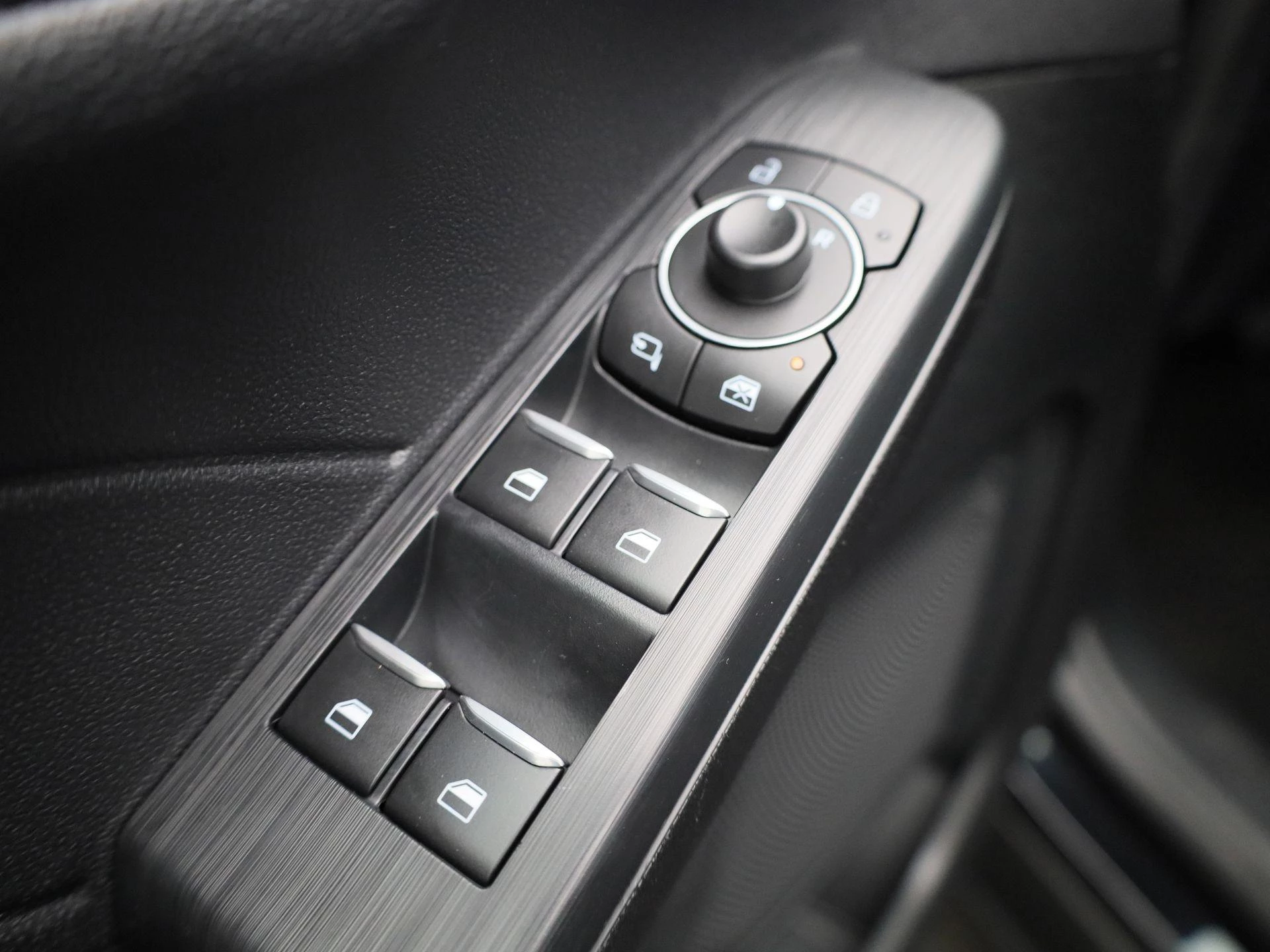Ford-Kuga-image-26