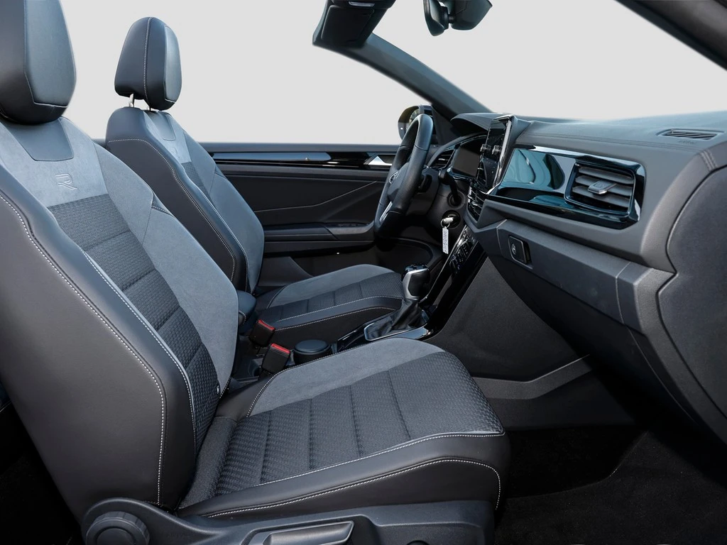 Volkswagen-T-Roc-image-6