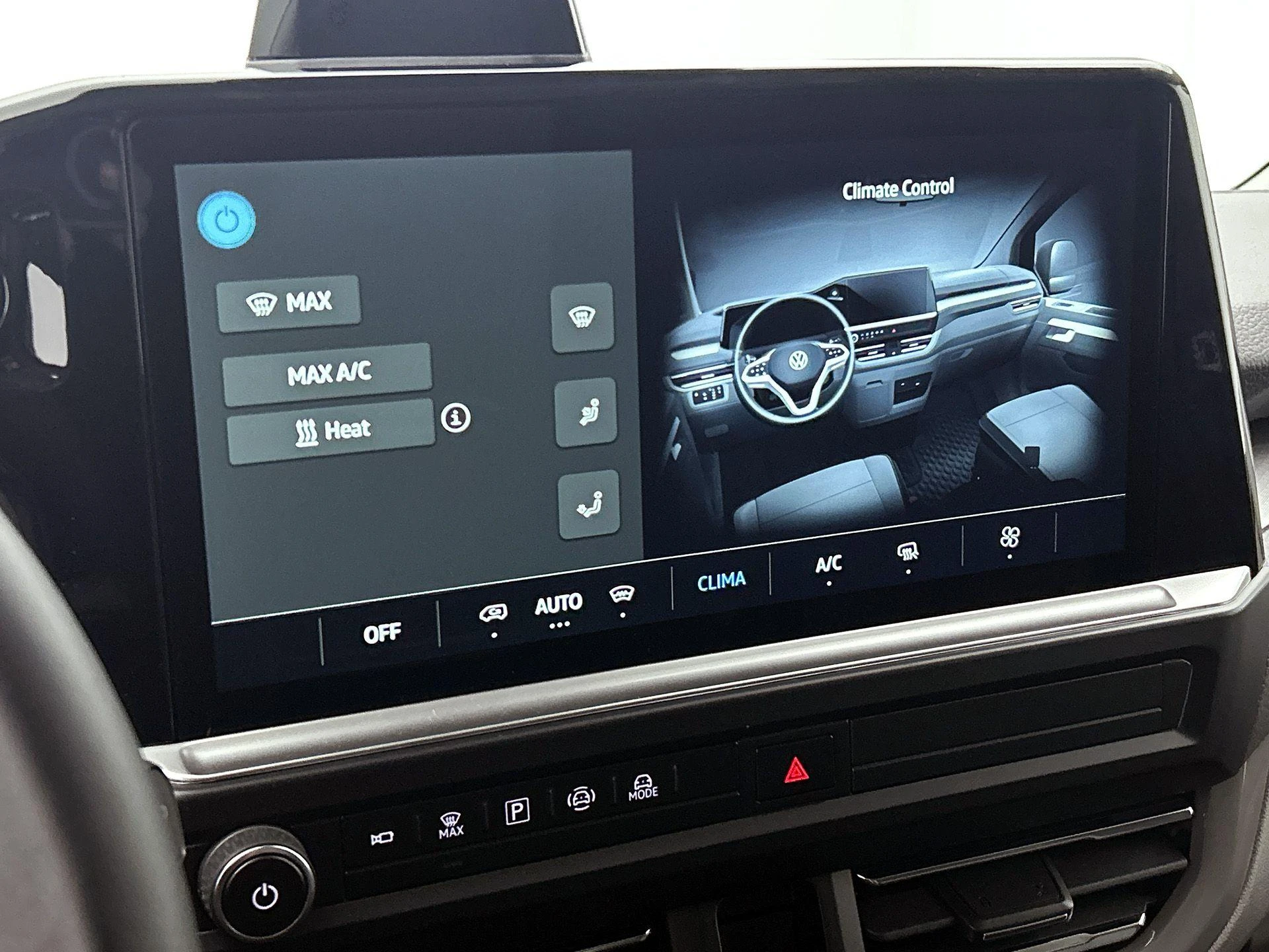 Volkswagen-Transporter-image-17