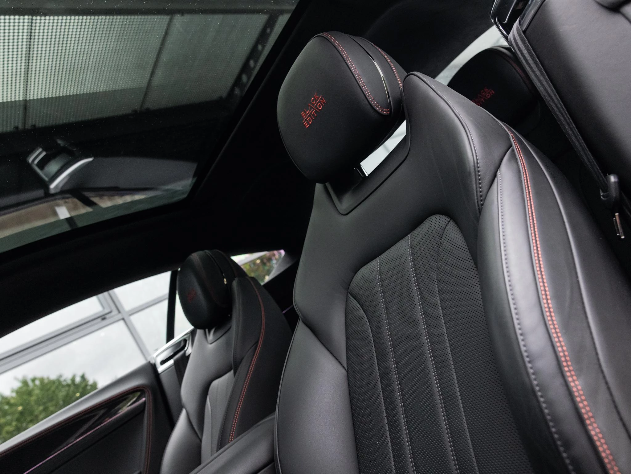 Bentley-Continental GT-image-12
