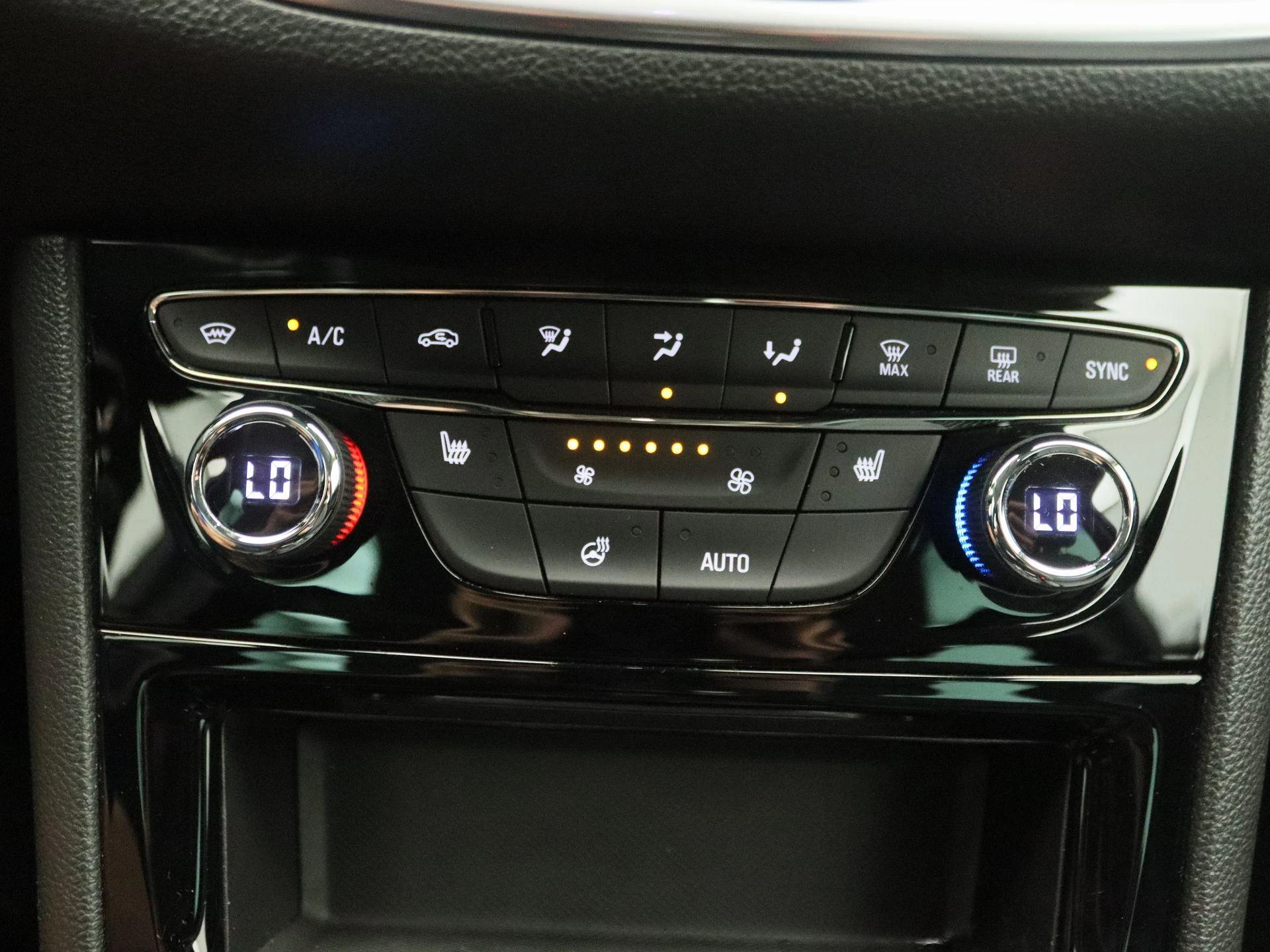 Opel-Astra-image-9
