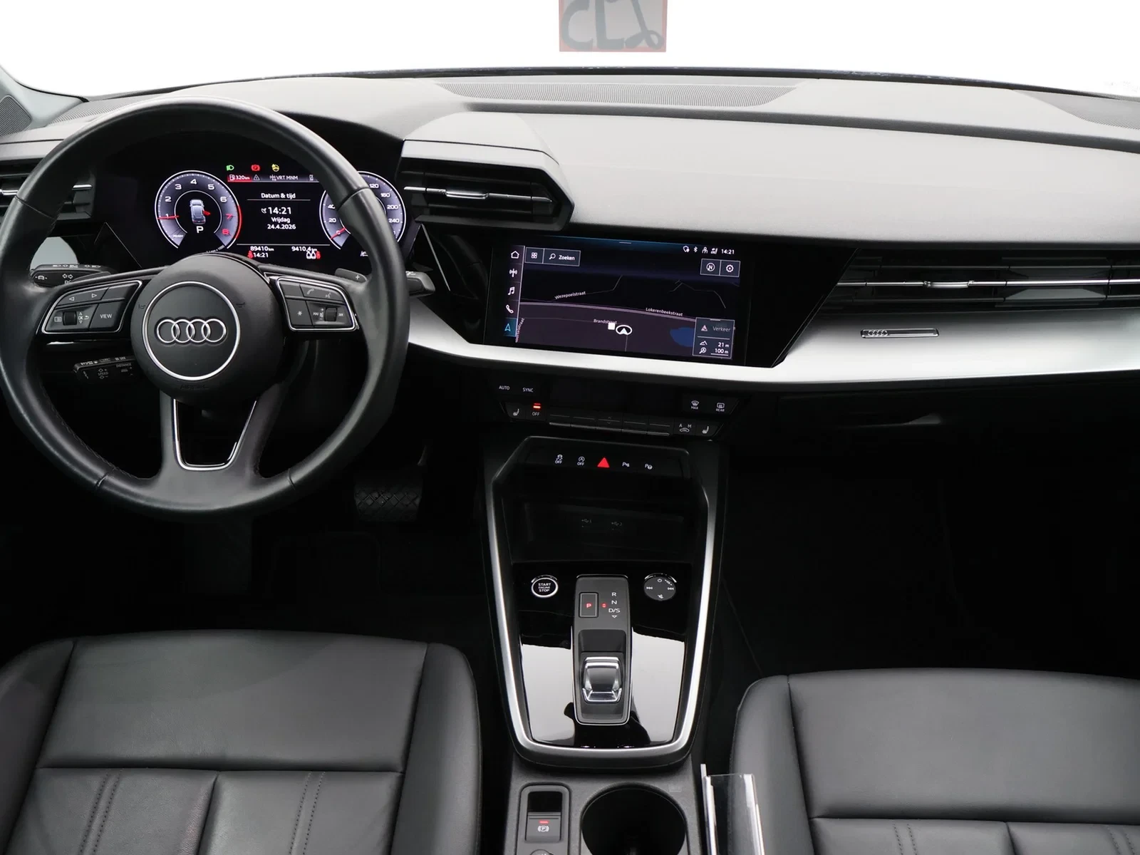 Audi A3 Sportback Audi A3 Sportback 30TFSI 110PK *AUTOMAAT*LEDER*VIRTUAL COCKPIT*NAVI*APP-CONNECT*PDC*ACC*...*