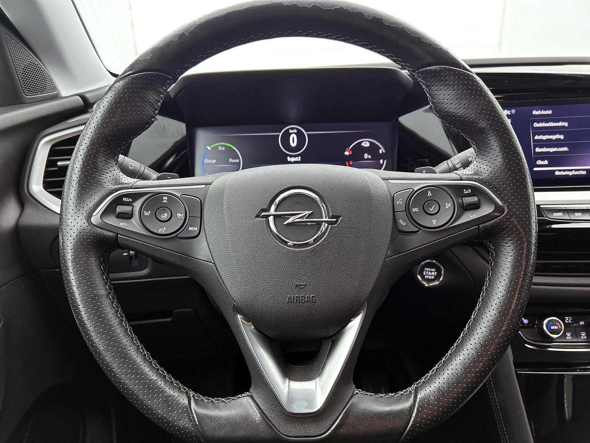 Opel-Grandland-image-29