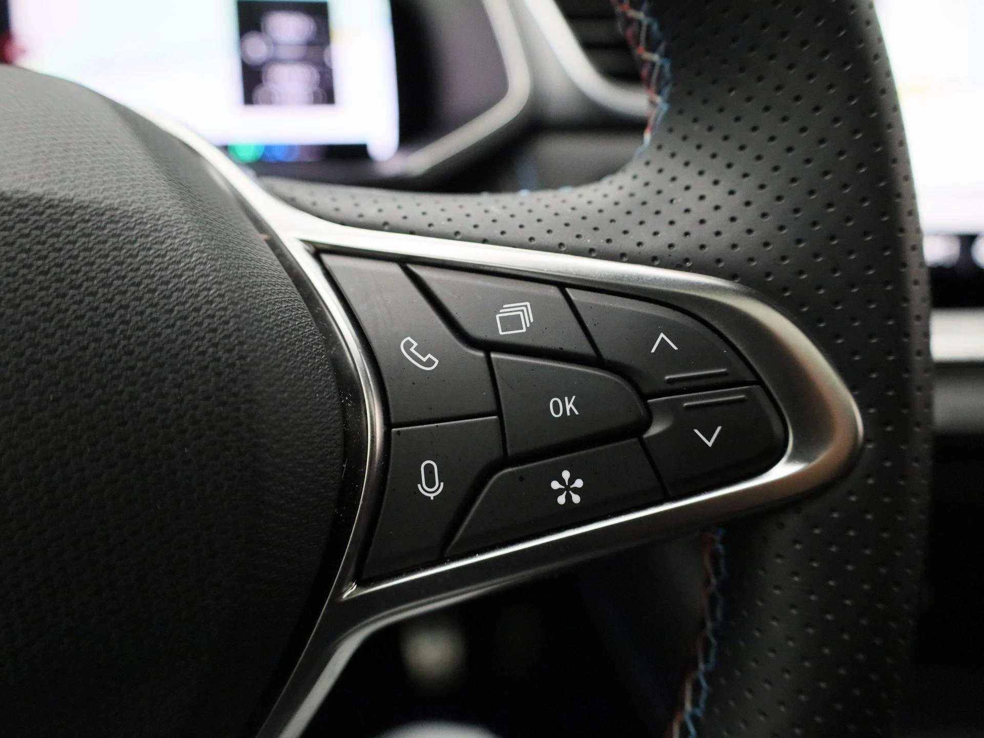 Renault-Captur-image-18