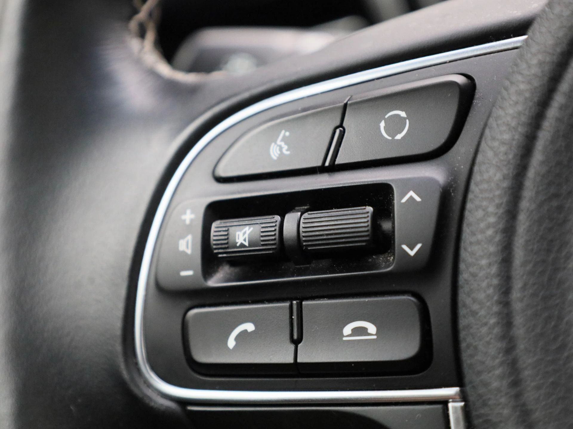 Kia e-Niro DynamicPlusLine 64 kWh