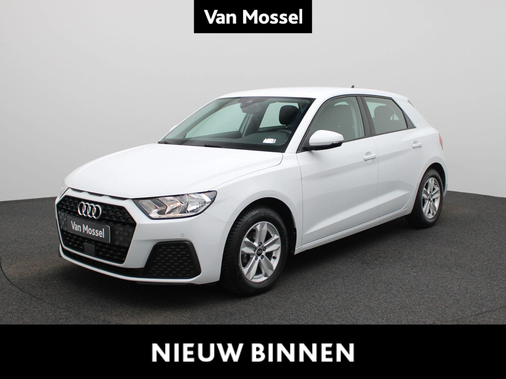 Audi-A1 Sportback-image-0