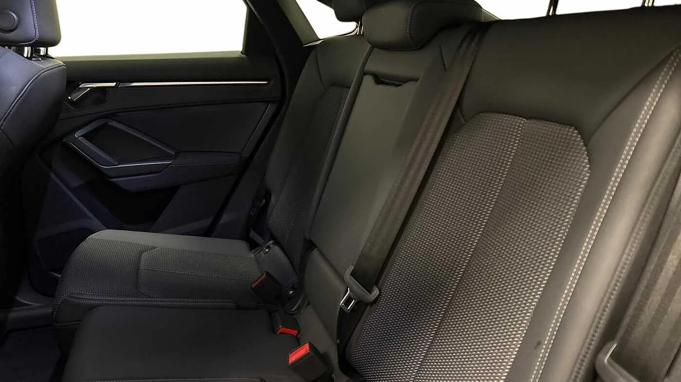 Audi-Q3-image-34