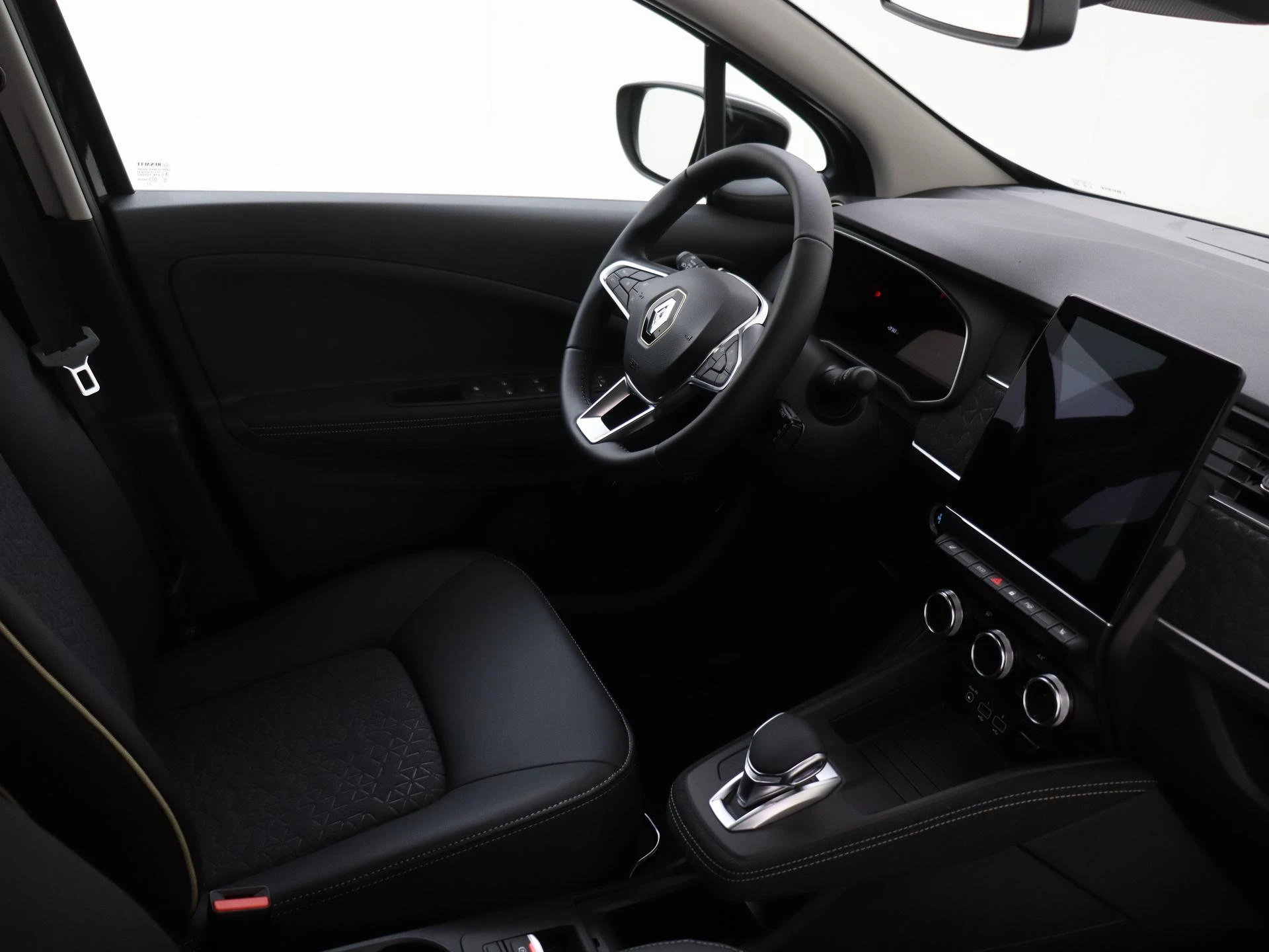 Renault-ZOE-image-17