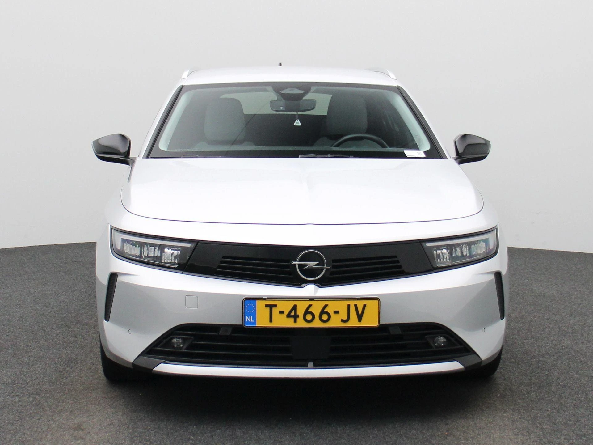 Opel-Astra-image-2