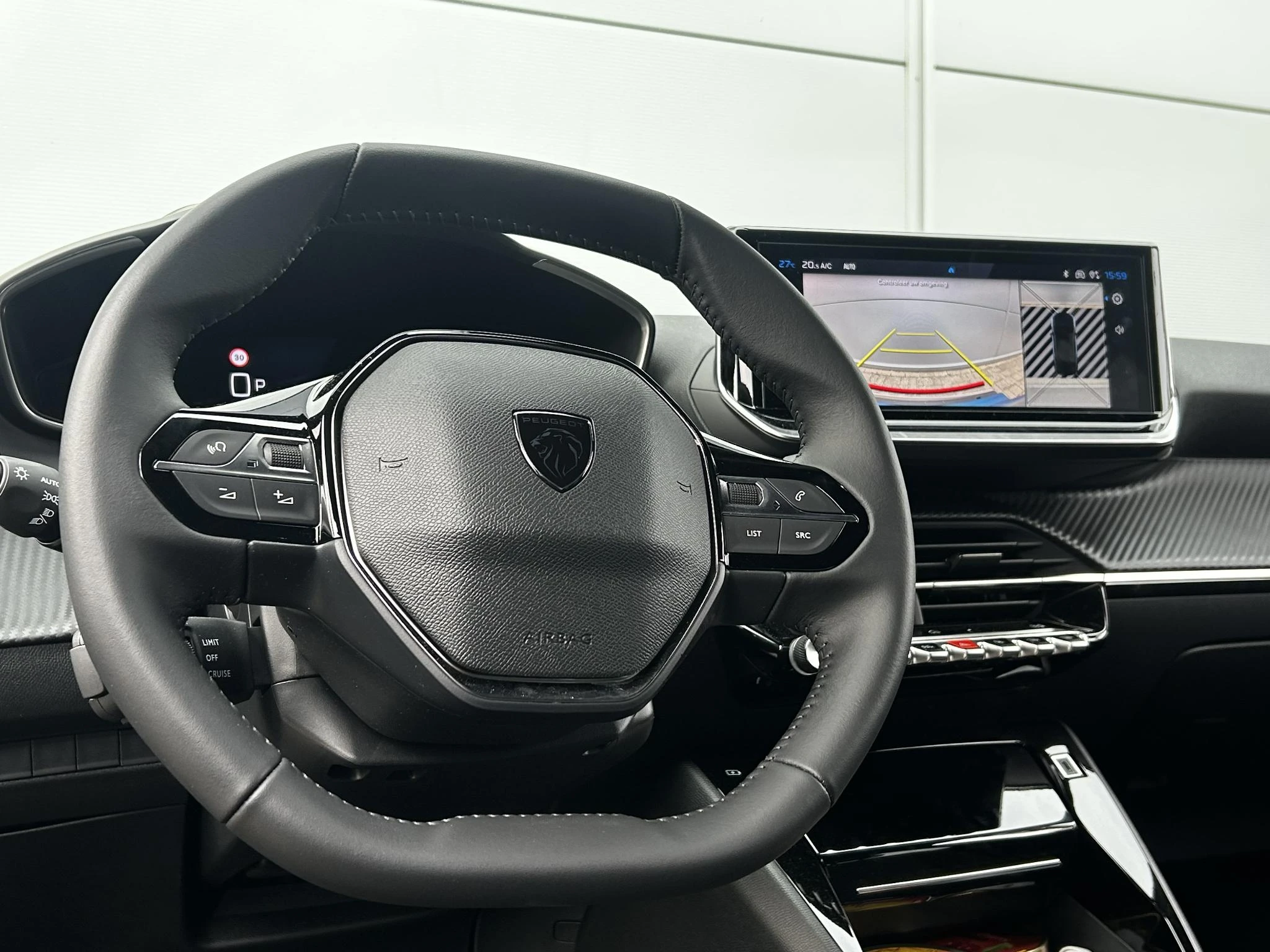 Peugeot-2008-image-10