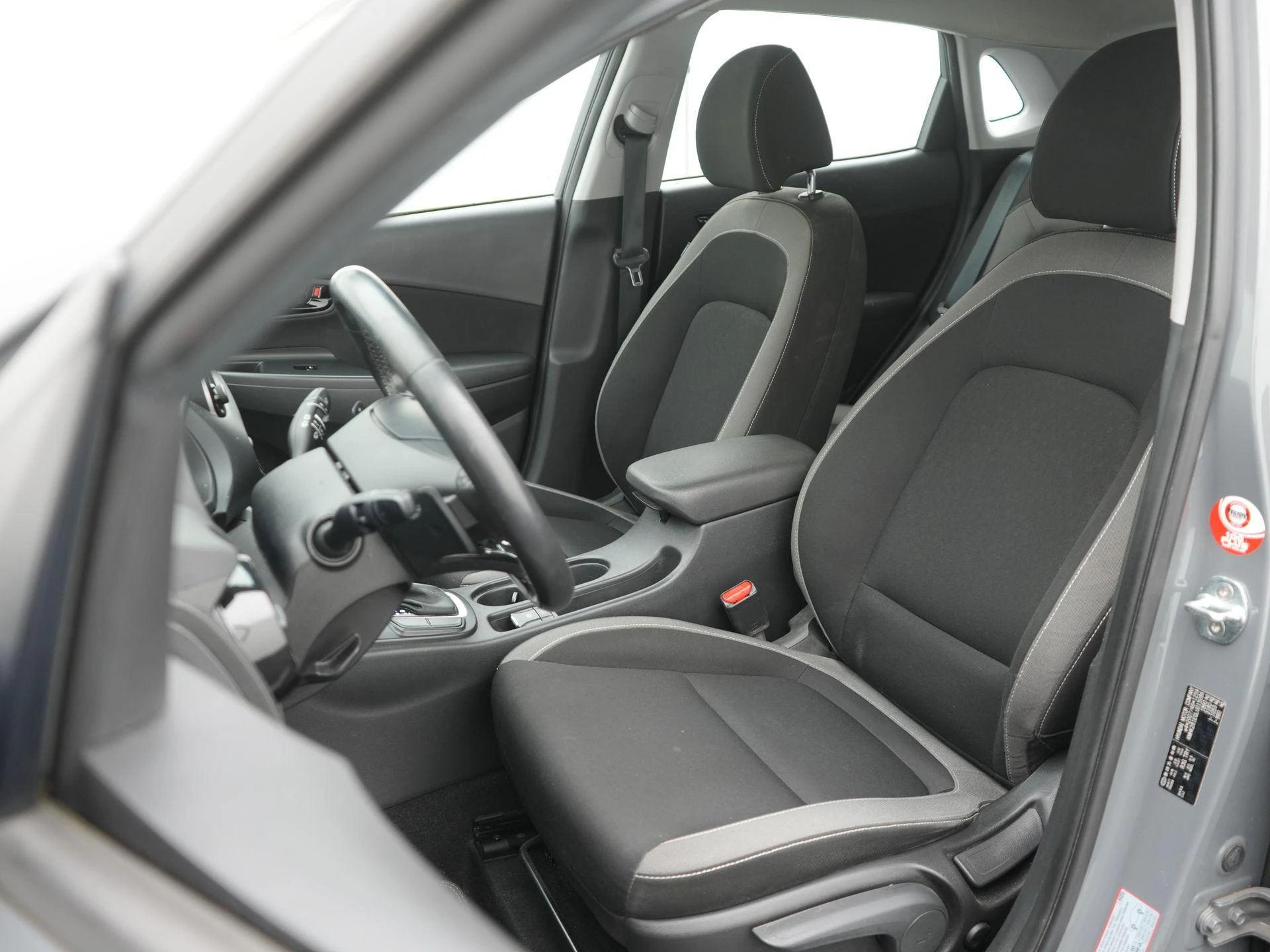 Hyundai-Kona-image-8