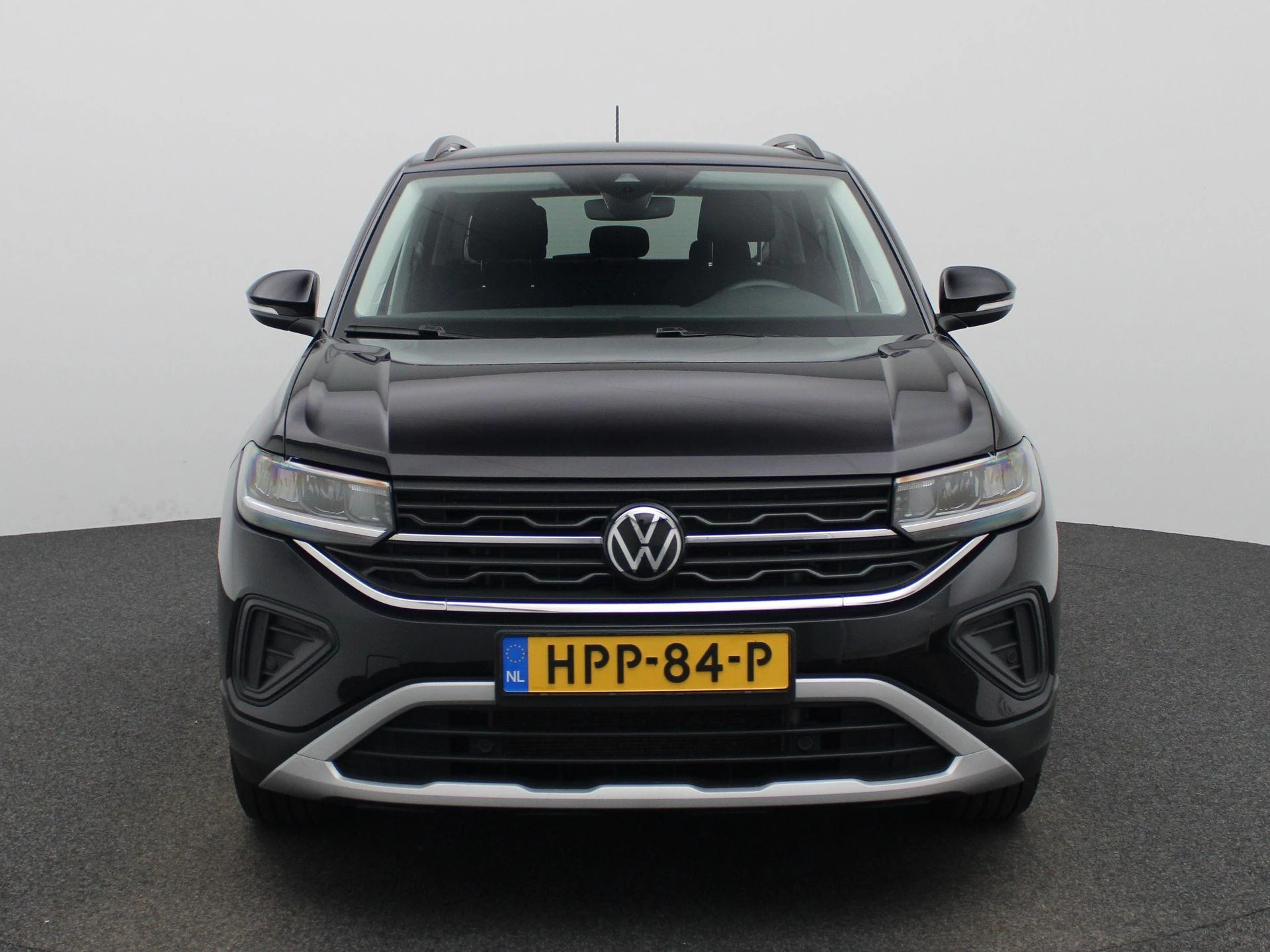 Volkswagen-T-Cross-image-2