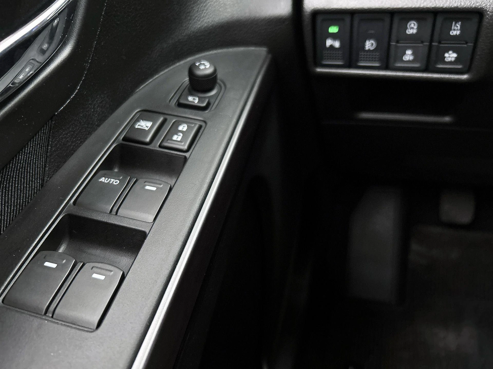 Suzuki-S-Cross-image-32