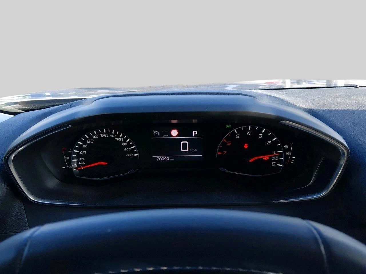 Peugeot-2008-image-9