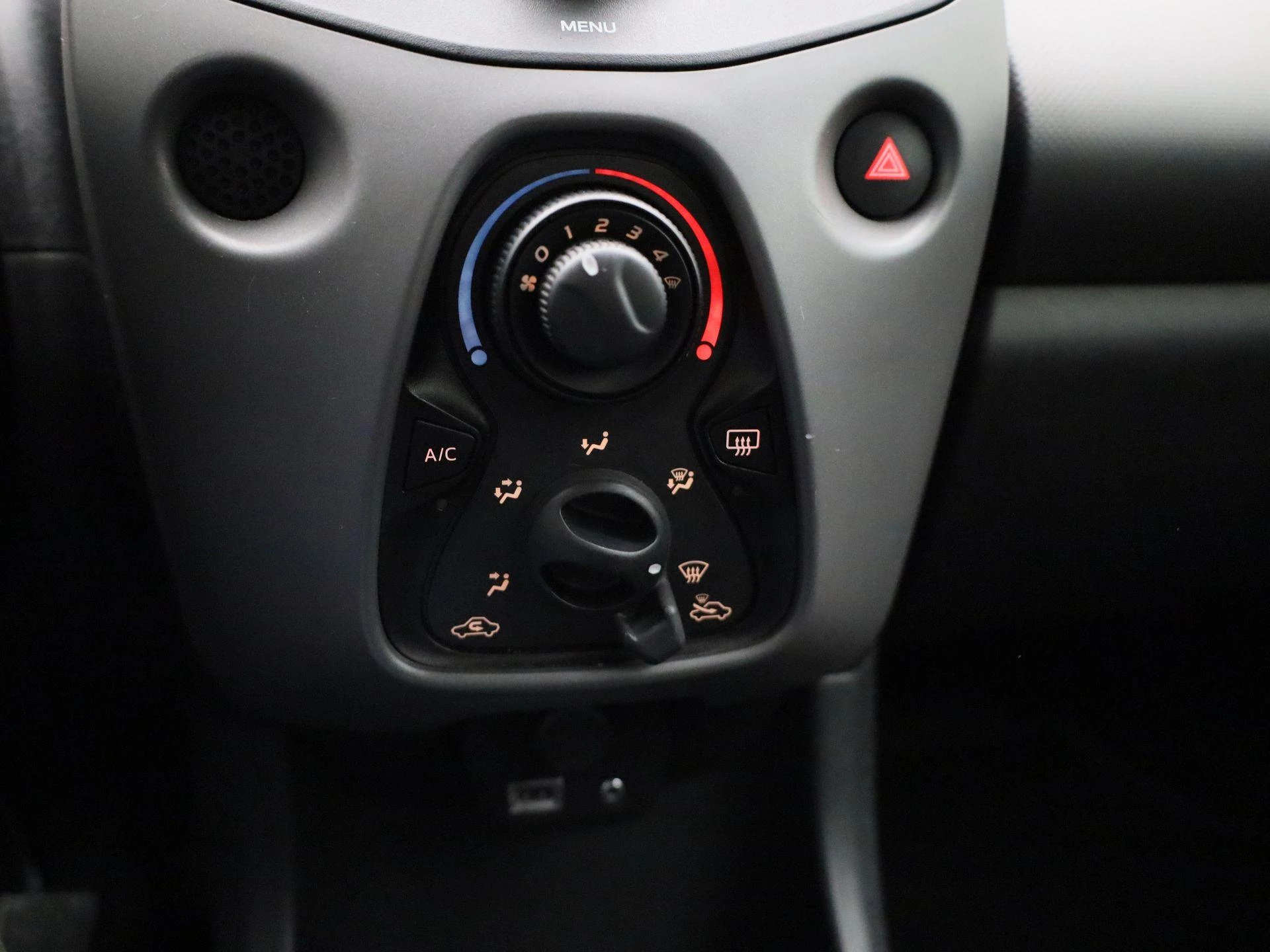 Peugeot-108-image-17