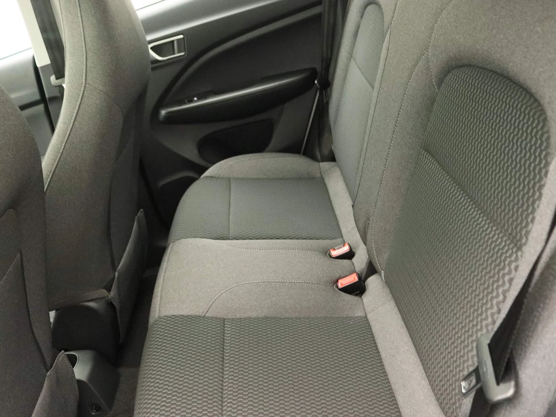 Leapmotor-T03-image-12