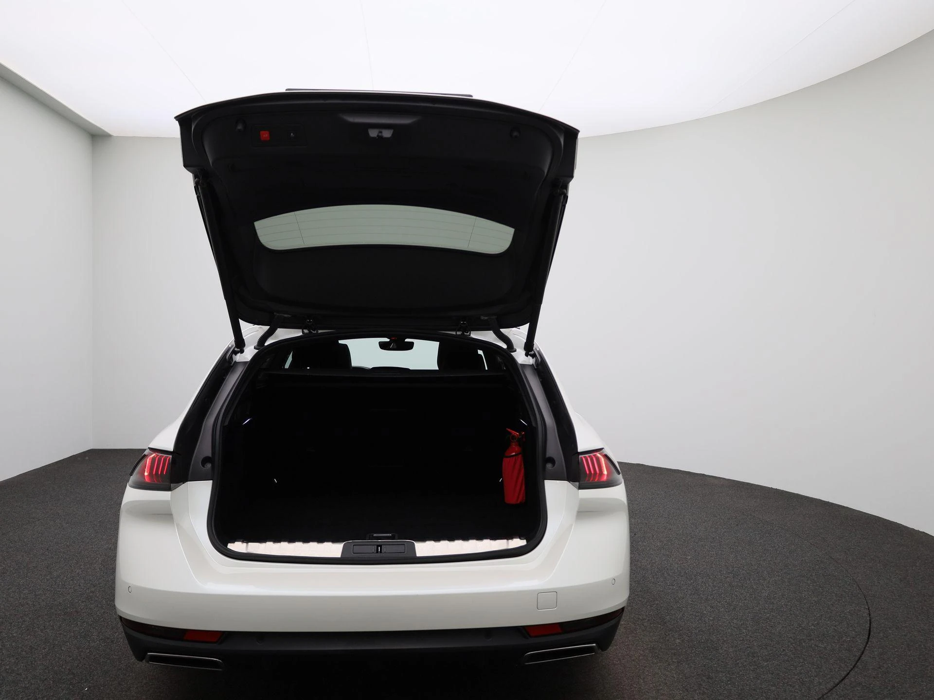 Peugeot-508-image-10