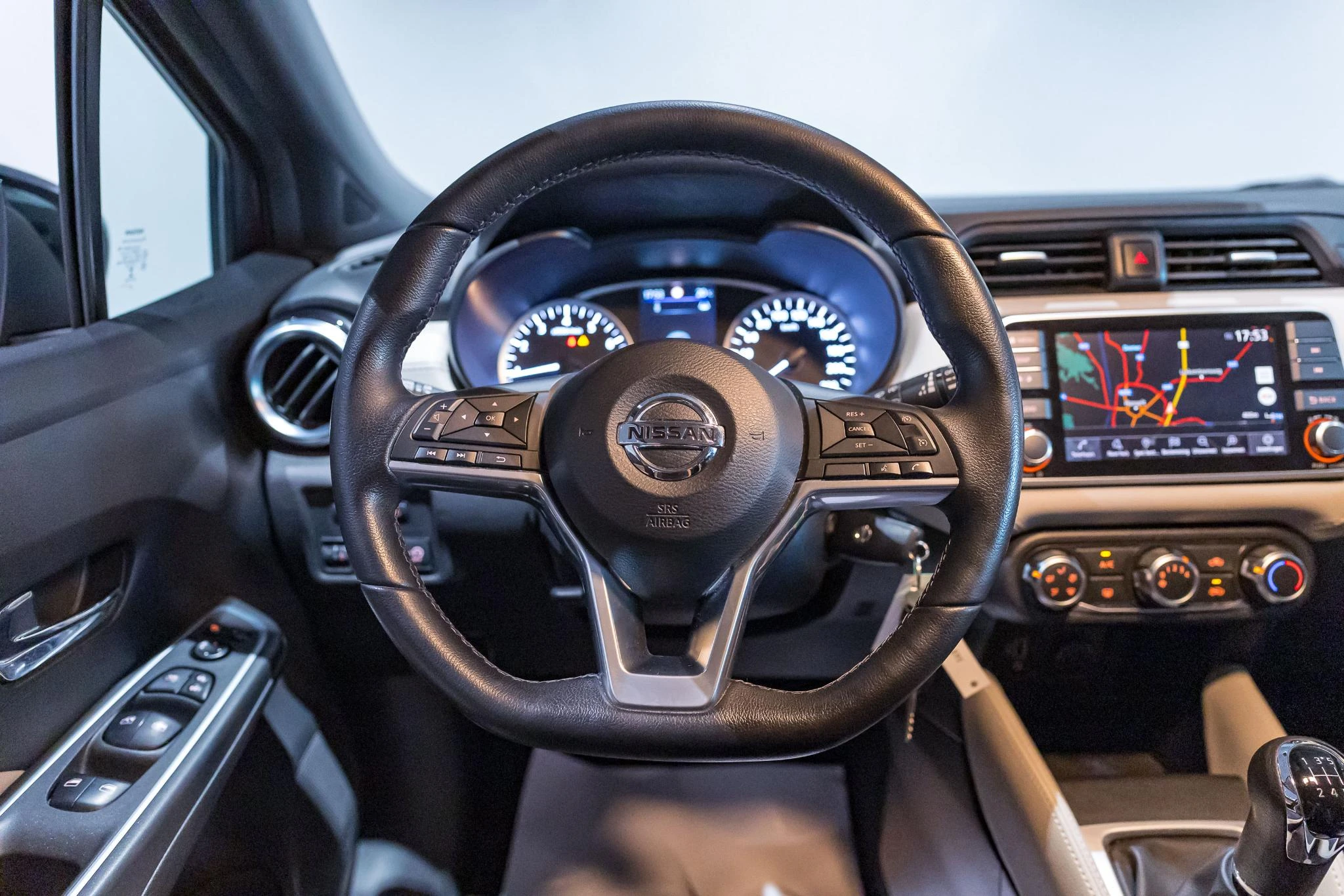 Nissan-Micra-image-18