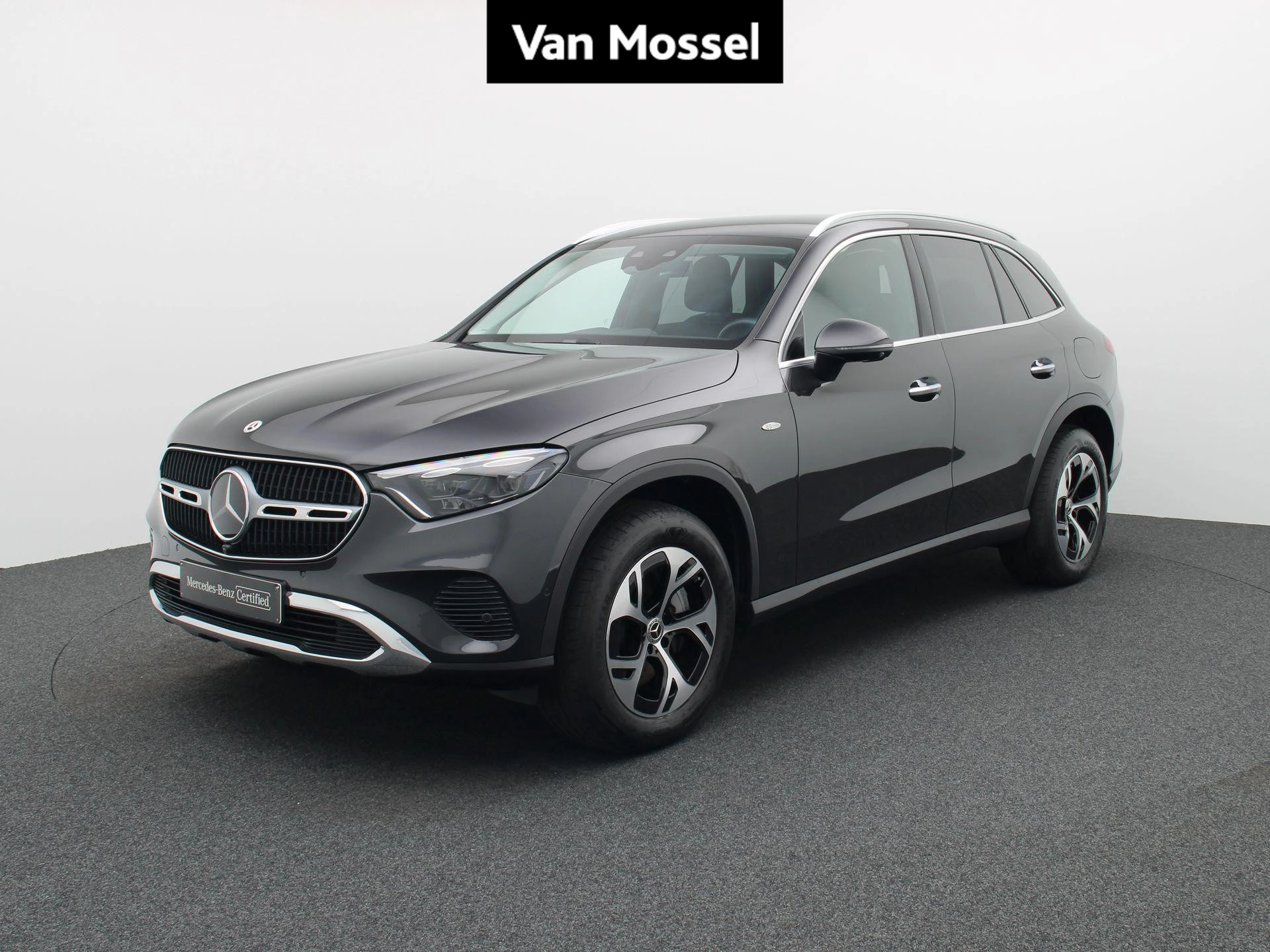 Mercedes-Benz-GLC-image-0