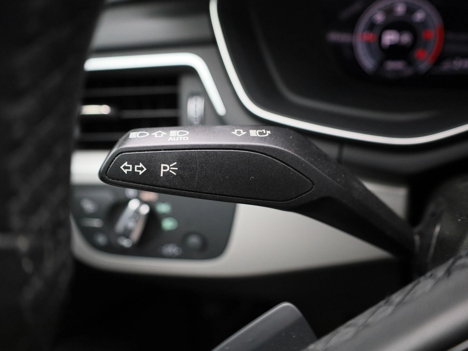 Audi-A4-image-24