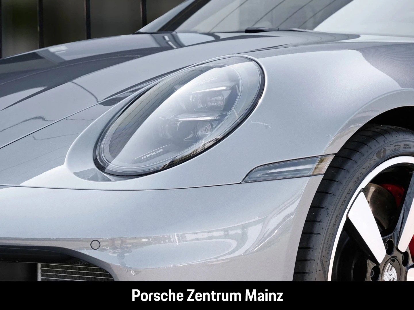 Porsche-911-image-9
