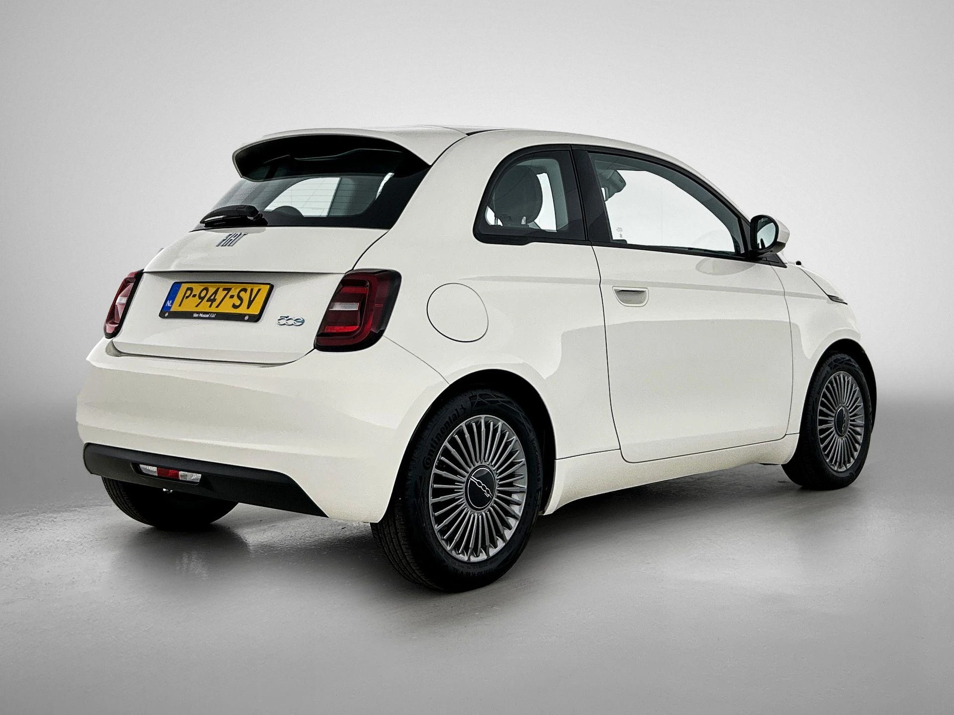 Fiat-500-image-3
