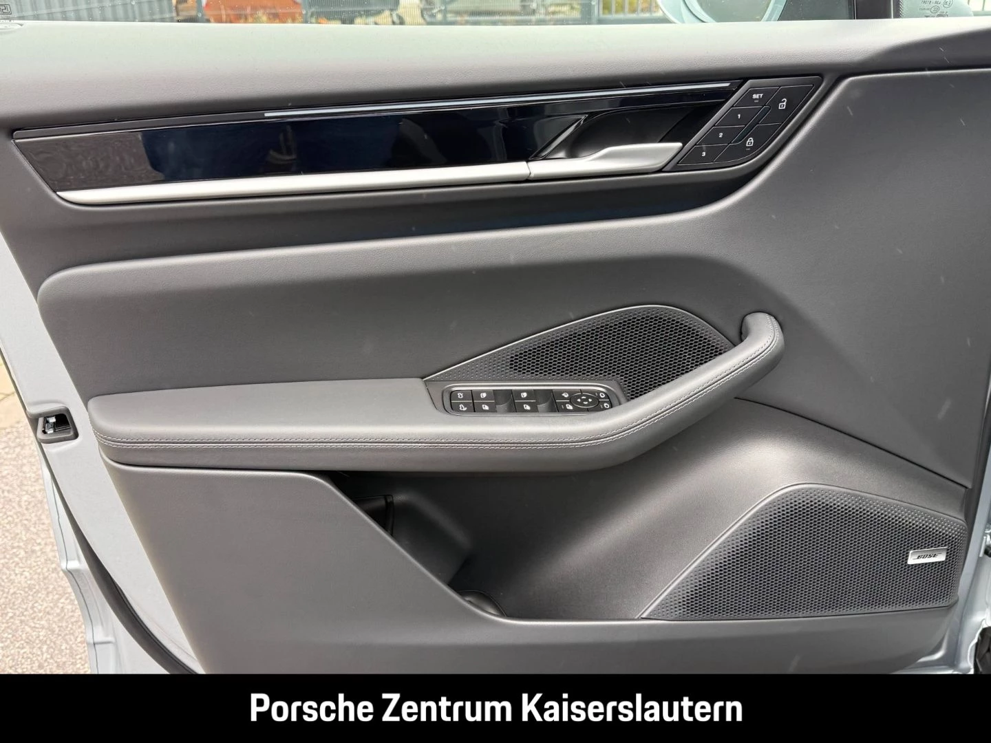 Porsche Macan HA-Lenkung Surround-View BOSE 20-Zoll -