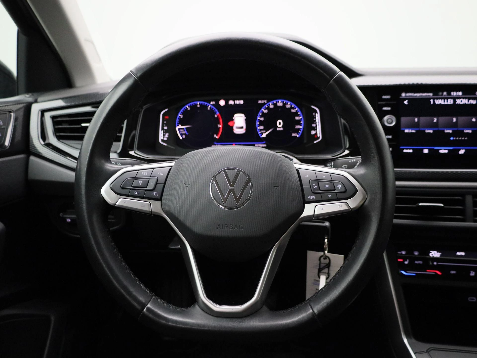 Volkswagen Polo 1.0 TSI Life Business