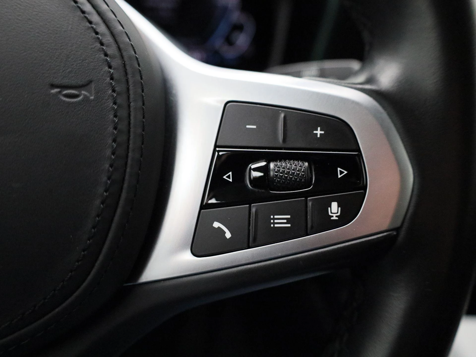 BMW-3 Serie-image-17