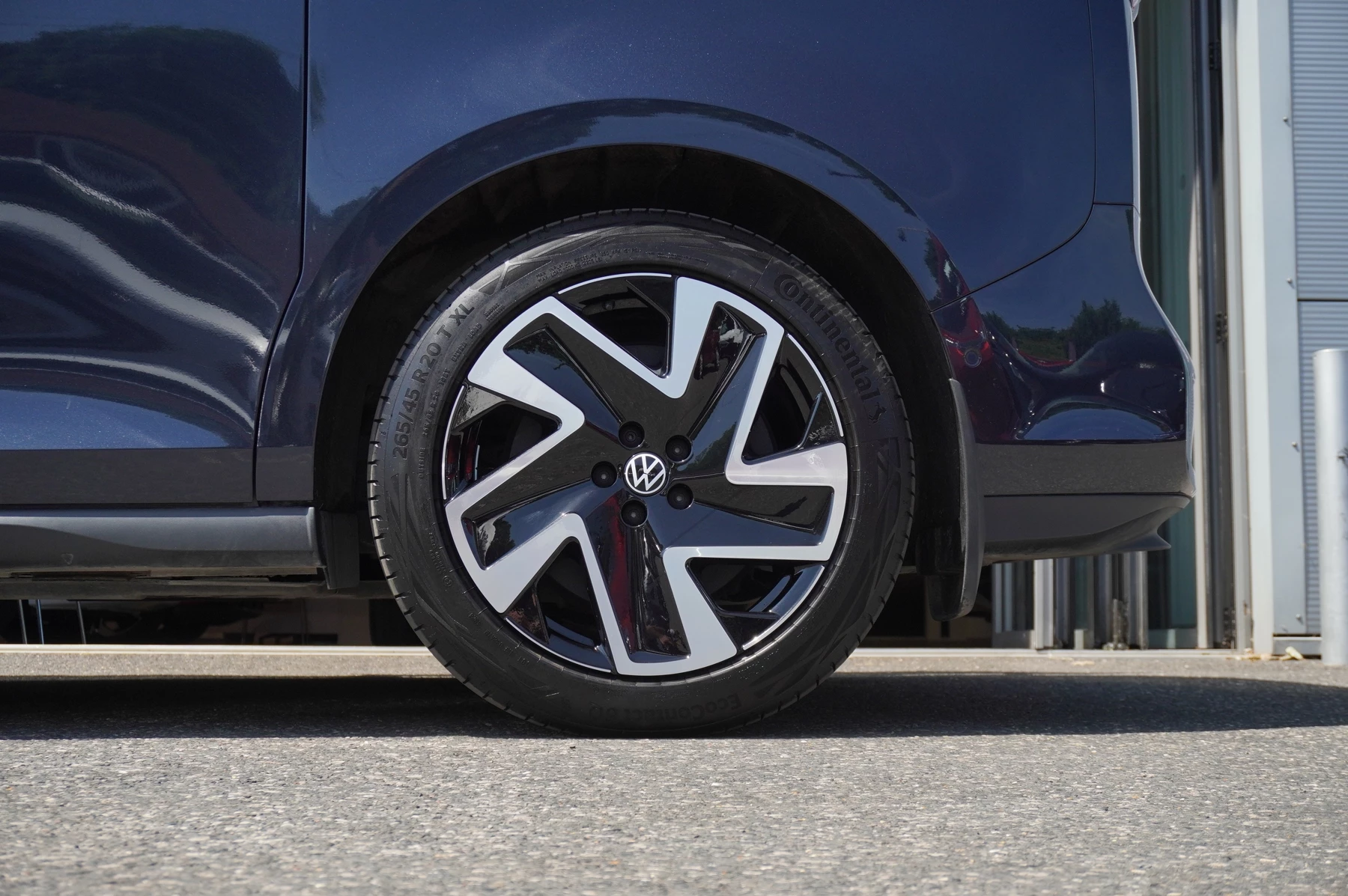 Volkswagen-ID. Buzz-image-40