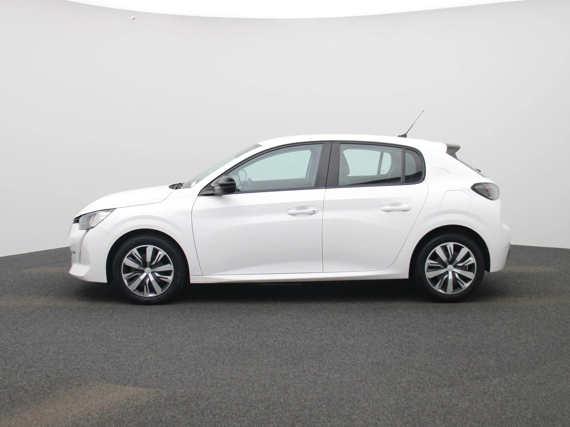 Peugeot-208-image-3