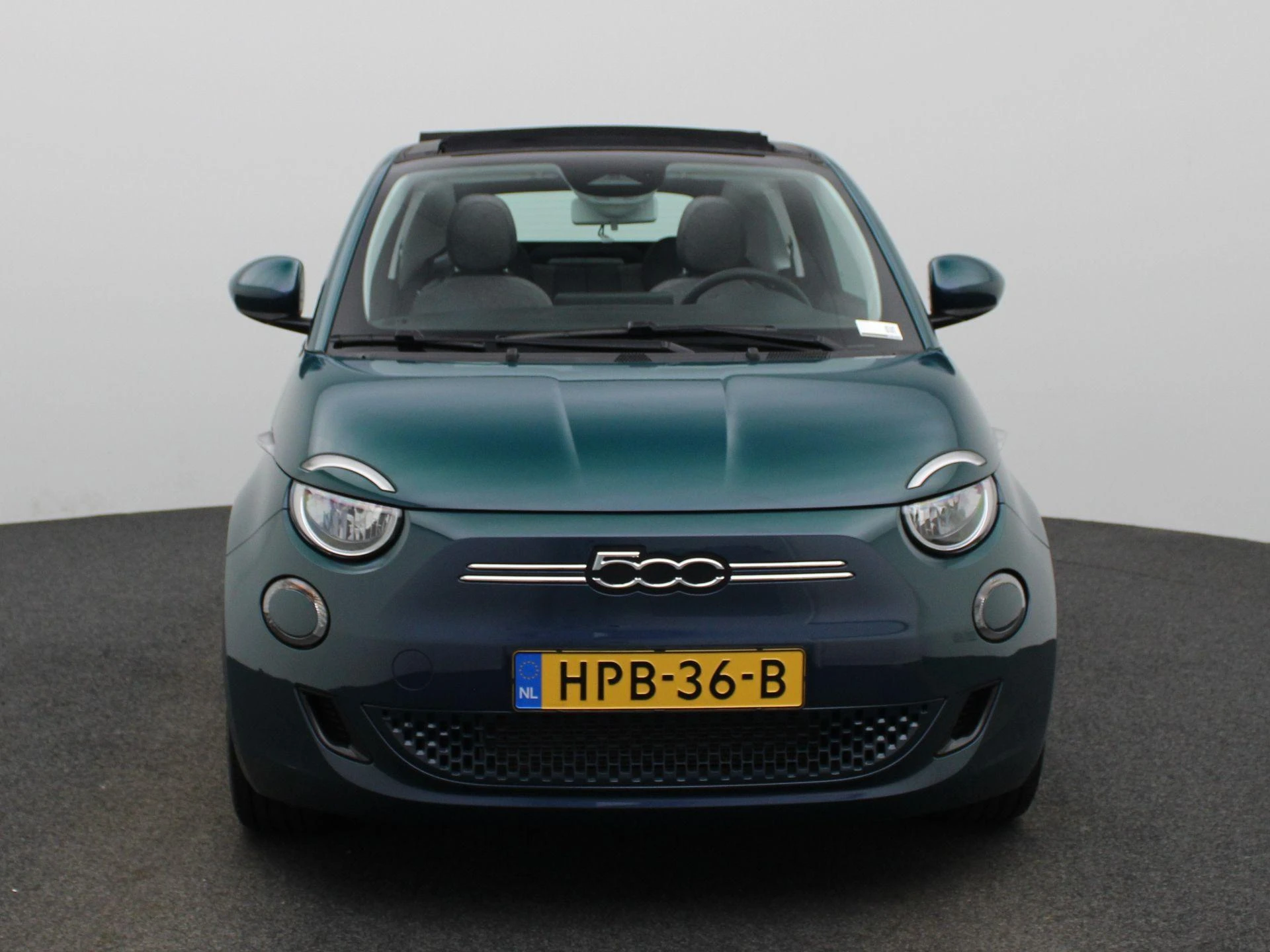 Fiat-500C-image-2